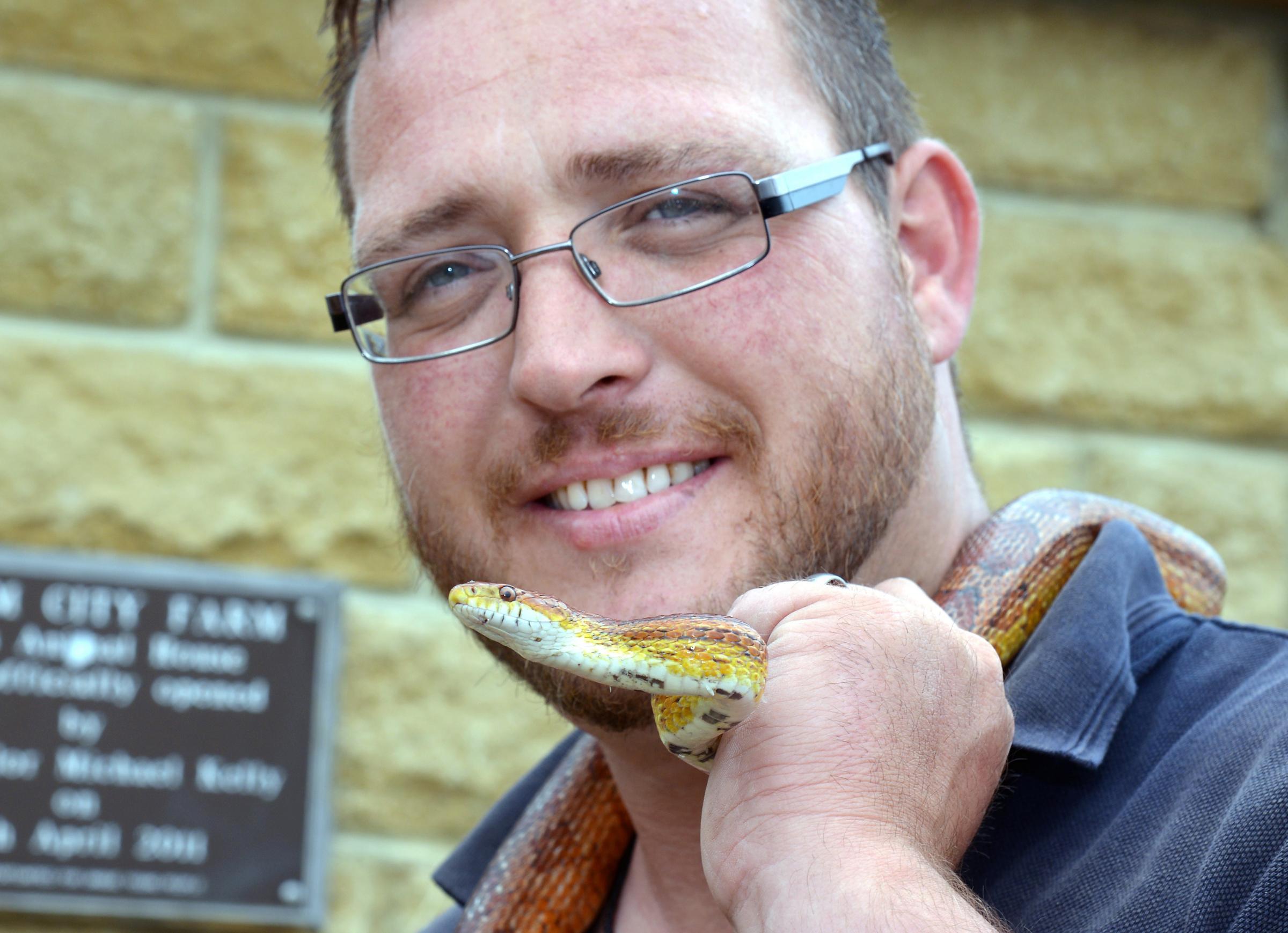 <b>Paul Corfield</b> who found the snake that went missing from City Farm - 3964620