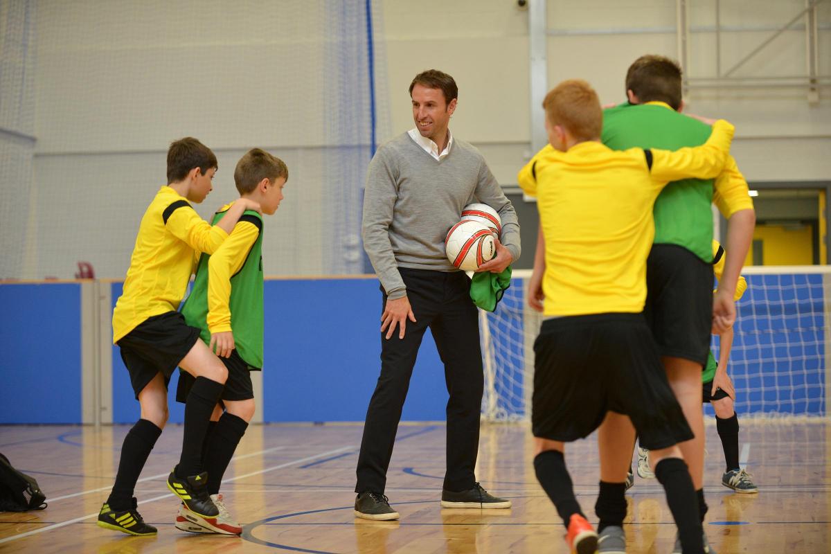 Video Bradford Students Given Football Coaching Masterclass By Gareth Southgate Bradford Telegraph And Argus